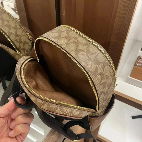 Coach Court Backpack In Signature Canvas Backpack COACH 5671 main image 4